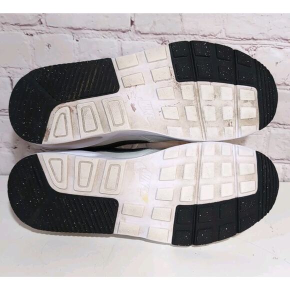 Nike Air Max SC White Black Volt 2022 Women's Size 9 FJO733-121 - Picture 10 of 11